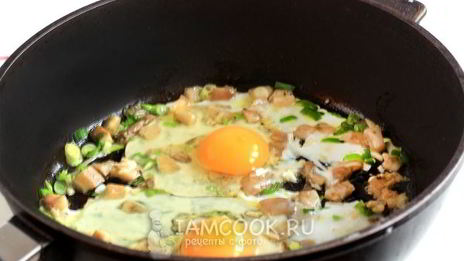 яичница с грибами