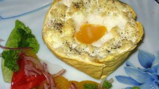 Яичница с ветчиной в лаваше