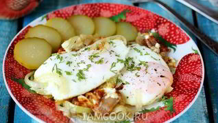 Яичница в мультиварке