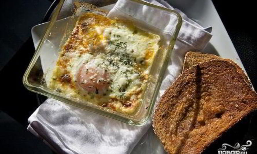 Рецепт запеченной яичницы с зеленью