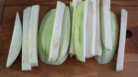 закуска из баклажанов с нежным соусом