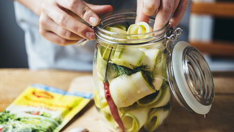 закуска из маринованных кабачков