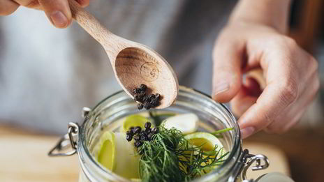 закуска из маринованных кабачков