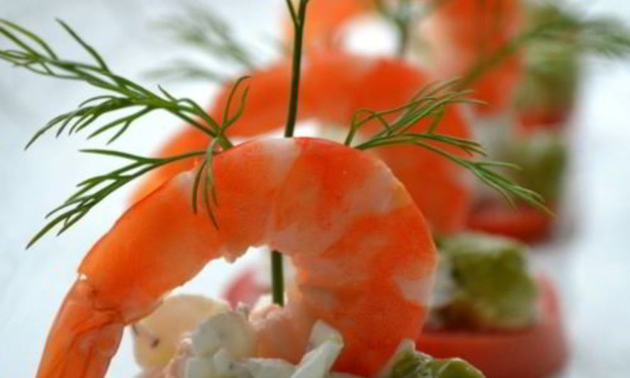 Рецепт закуски из мягкого сыра и креветок