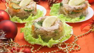 Заливное из курицы Новогоднее