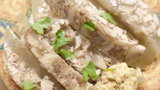 Заливное из курицы в мультиварке