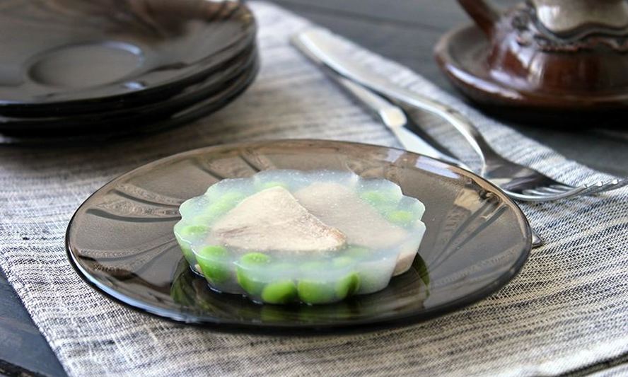 Рецепт заливного из свиного языка с желатином