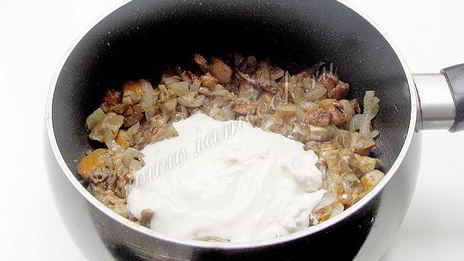 жульен с грибами и сметаной