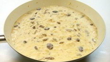 жульен с курицей и лисичками