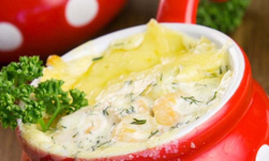 Рецепт жюльена с креветками в горшочках